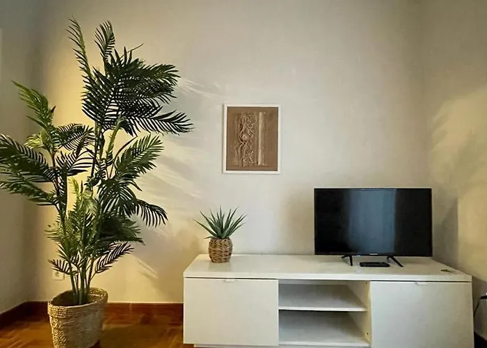 Daire Lugar Dos Avos - R/c *